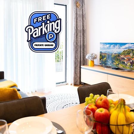 Masarykova Residence - Modern 1-Bedroom In City Center & Free Parking Любляна Экстерьер фото